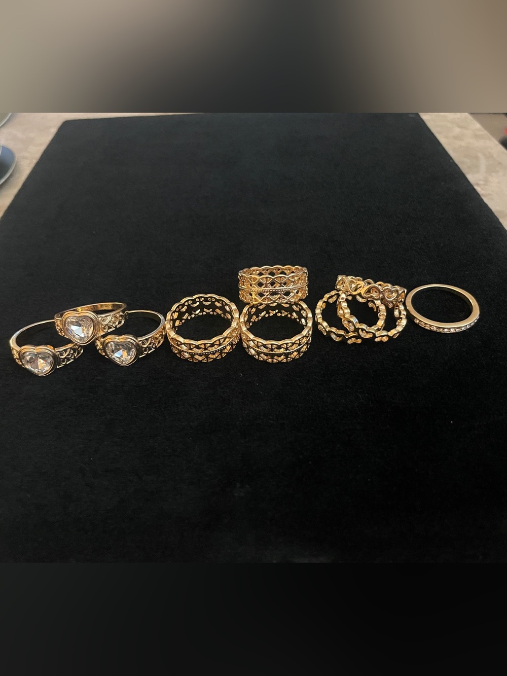 10 assorted Gold Tone Women's Rings - Heart Filigree Stackable Bands size 7.5-8